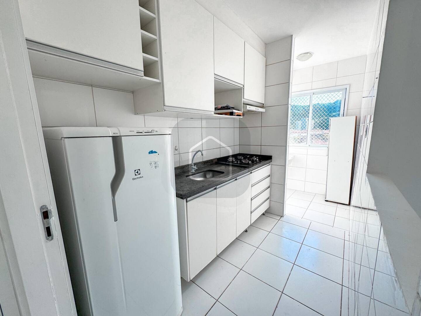 Apartamento à venda com 2 quartos, 49m² - Foto 6